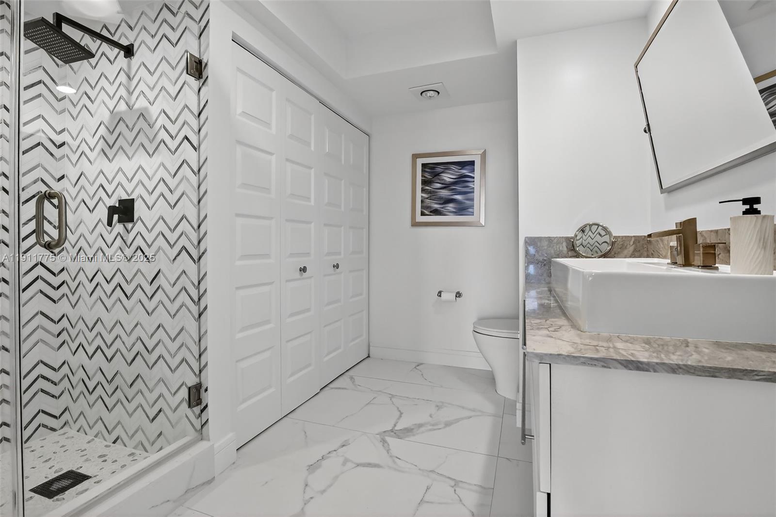 image Hamptons West40