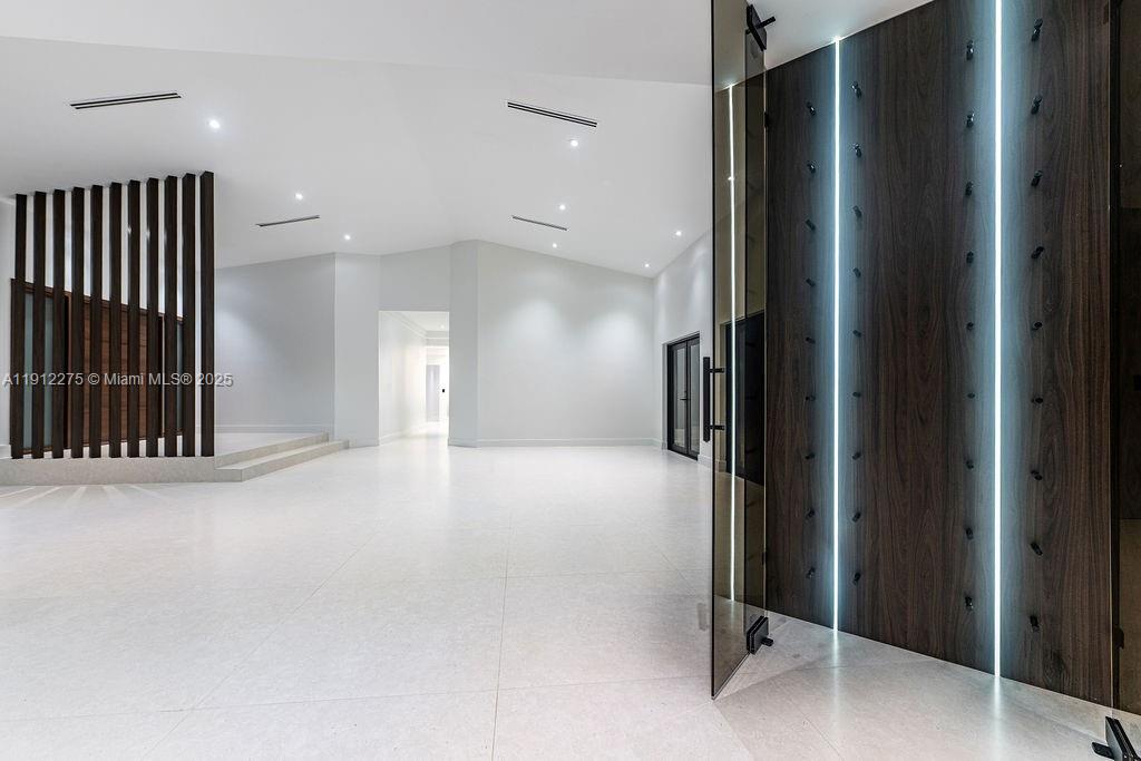 6650 SW 94th Ave Miami, FL 33173