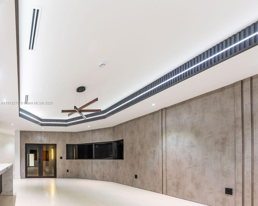 6650 SW 94th Ave Miami, FL 33173