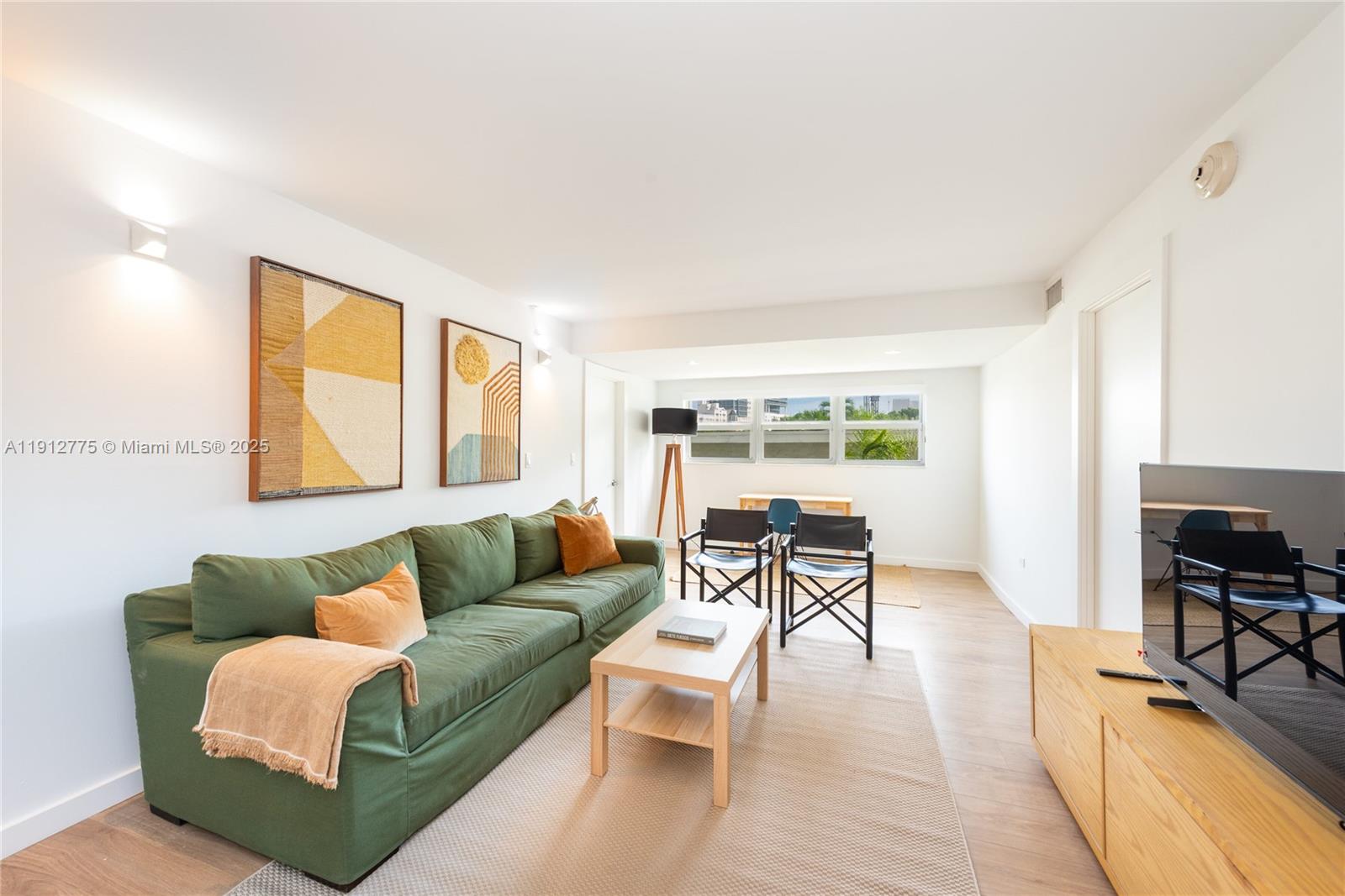 1881 Washington Ave #3D