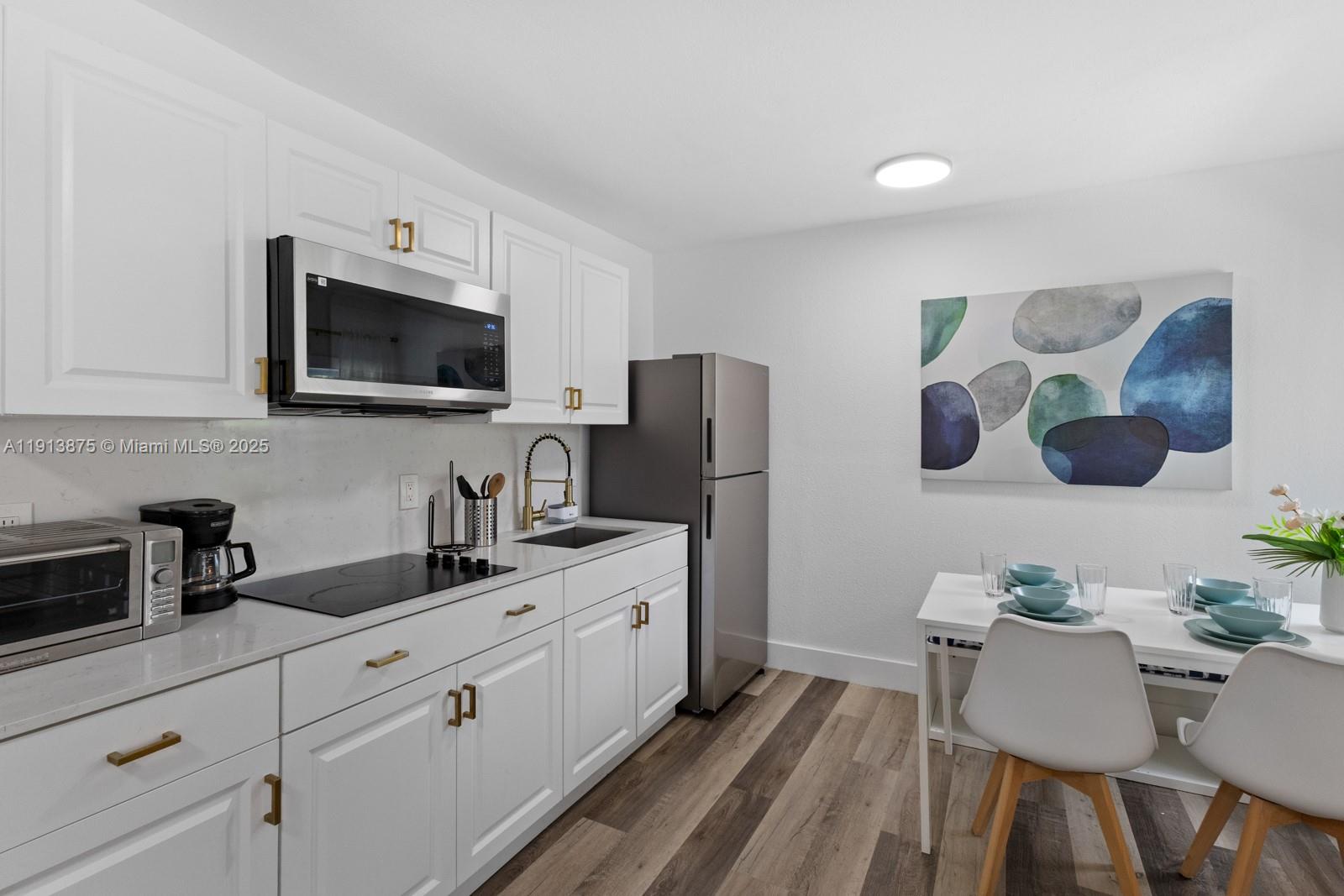 790 NW 60th St Miami, FL 33127