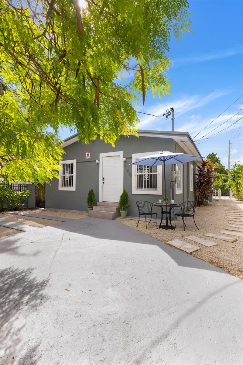 790 NW 60th St Miami, FL 33127