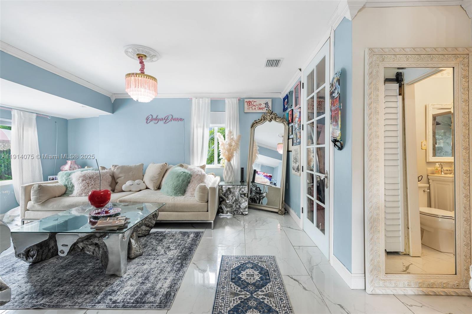 2820 SW 33rd Ct Miami, FL 33133