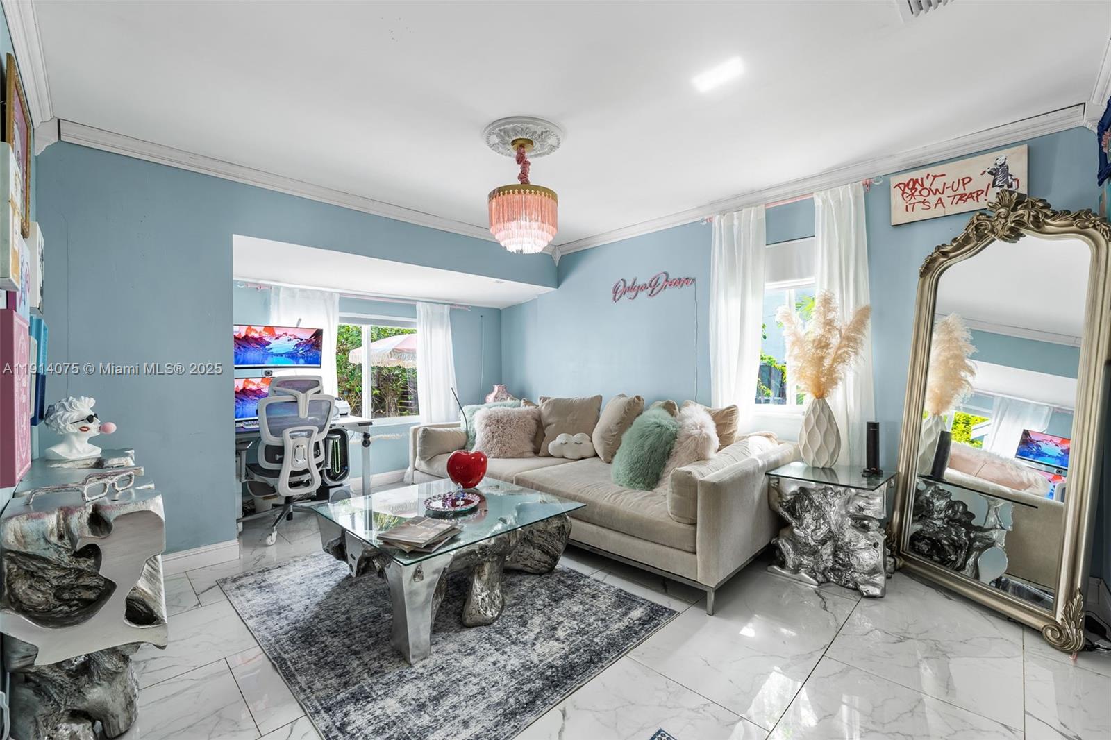 2820 SW 33rd Ct Miami, FL 33133