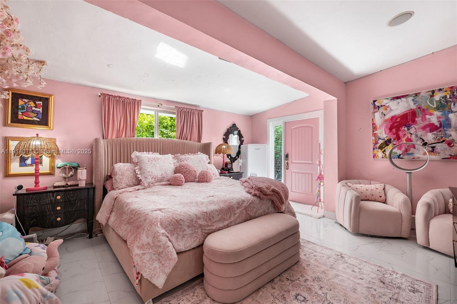 2820 SW 33rd Ct Miami, FL 33133