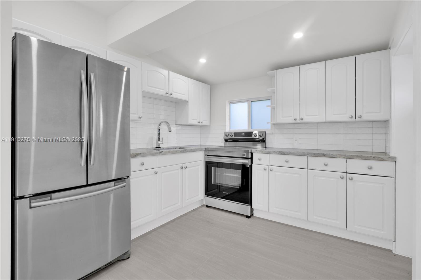 2949 SW 14th St Miami, FL 33145