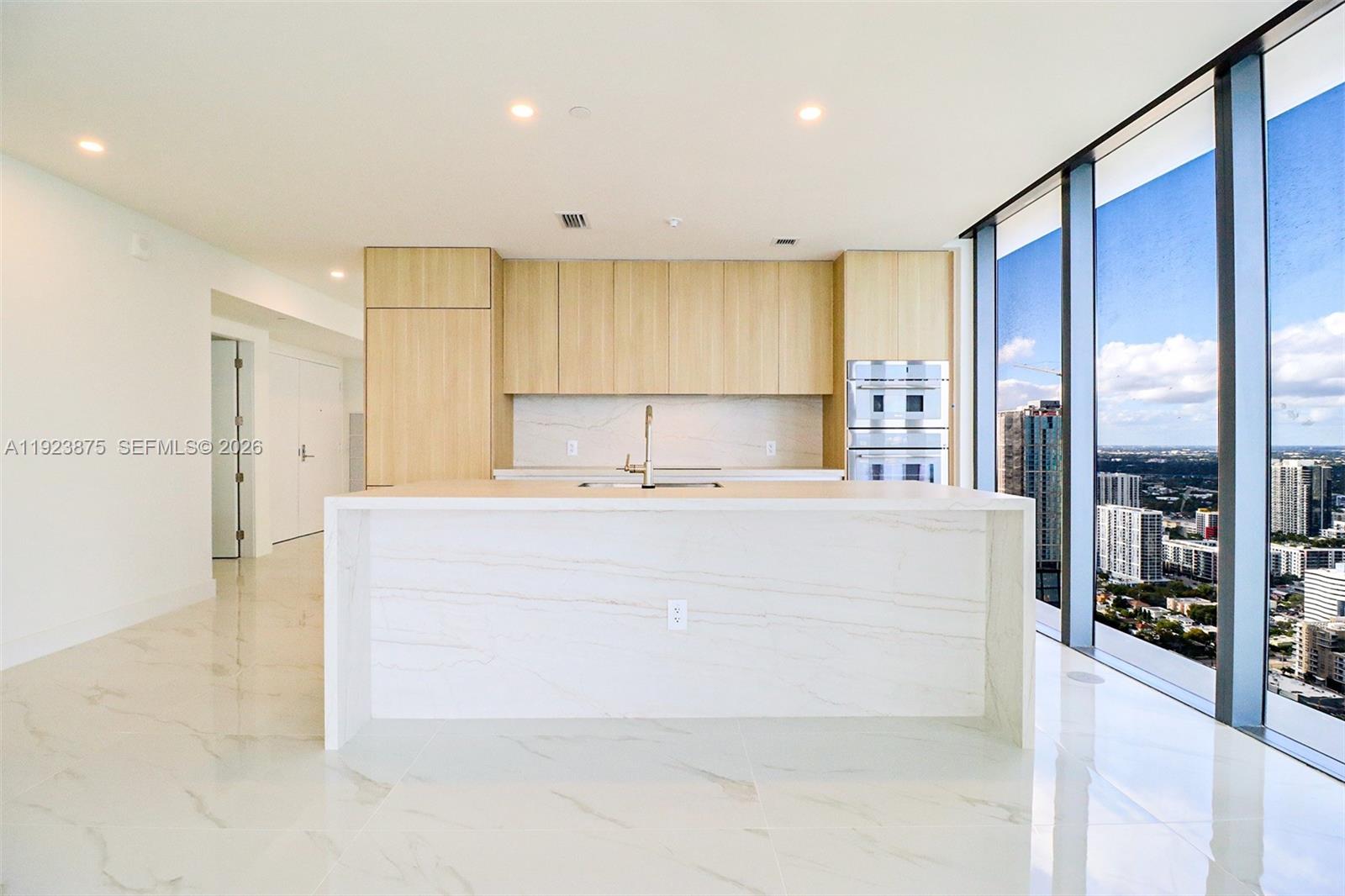 700 NE 24th St #4201 Miami, FL 33137