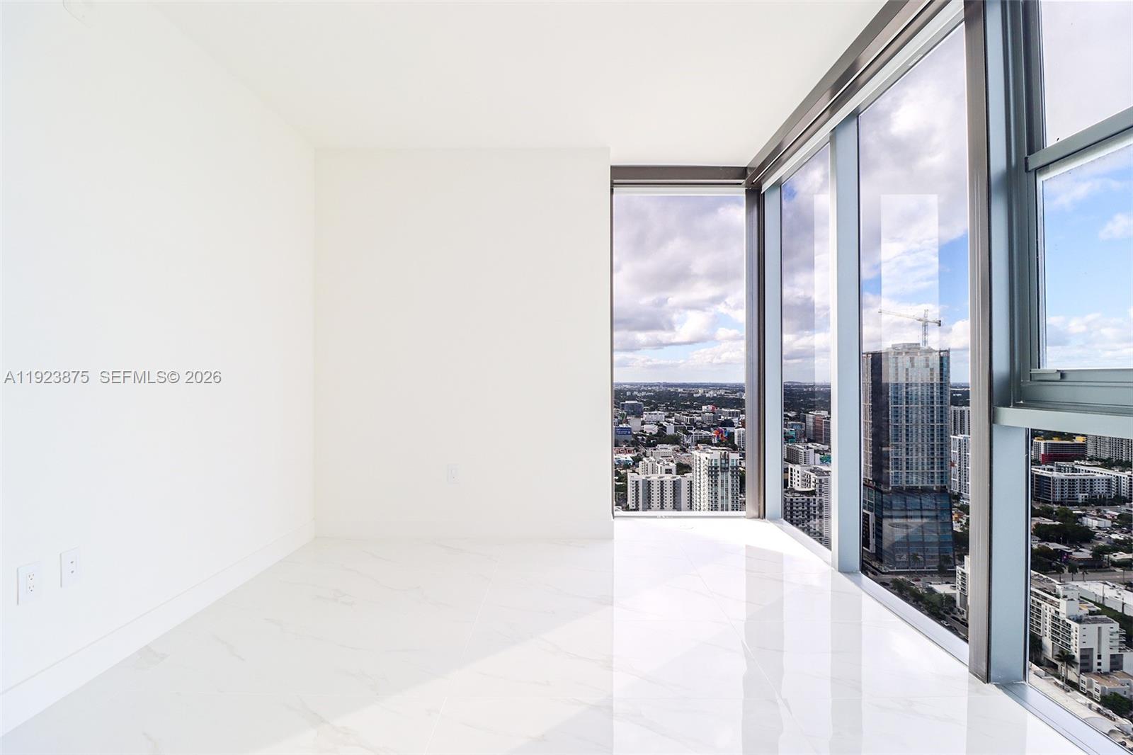 700 NE 24th St #4201 Miami, FL 33137