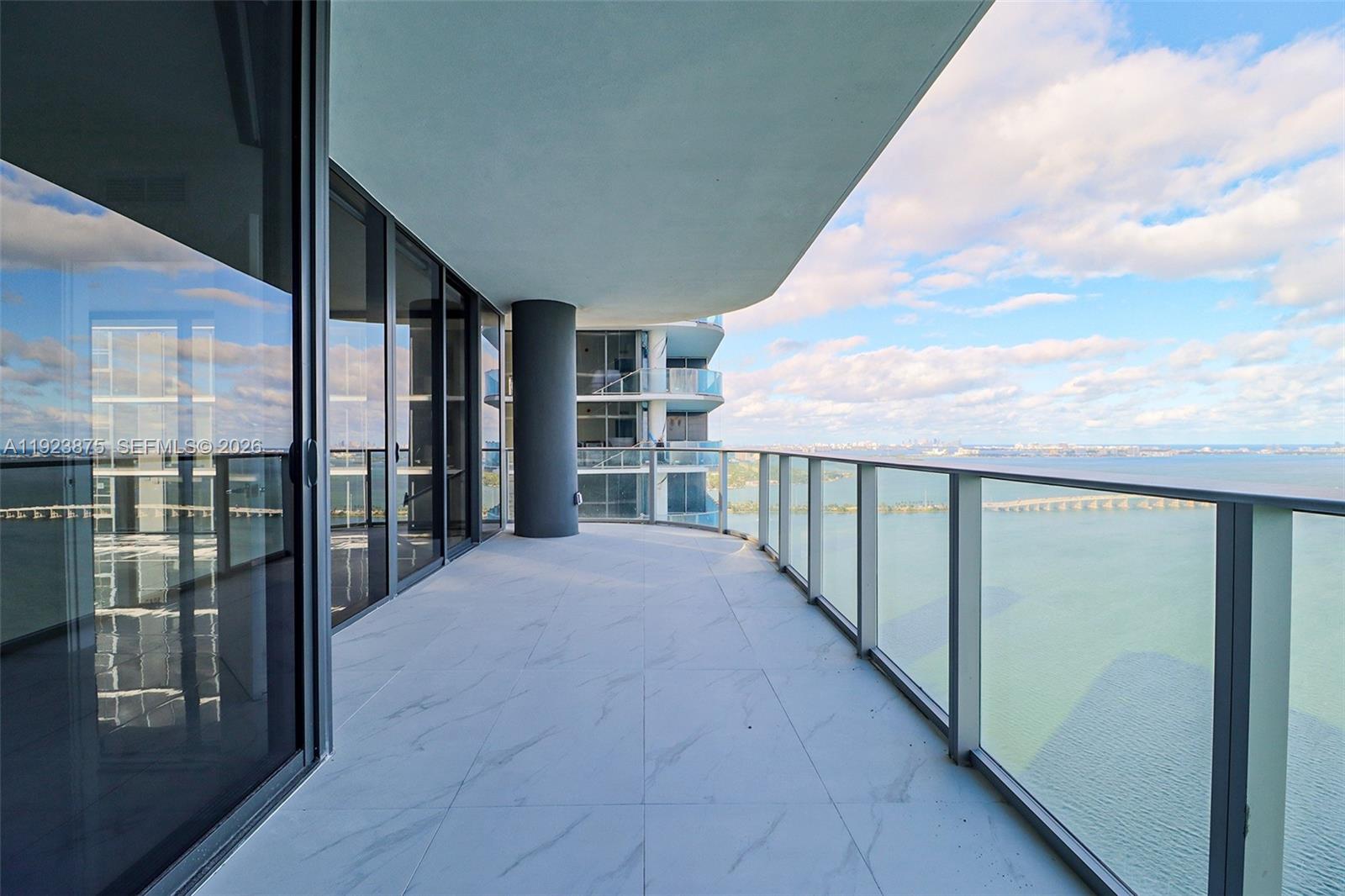 700 NE 24th St #4201 Miami, FL 33137