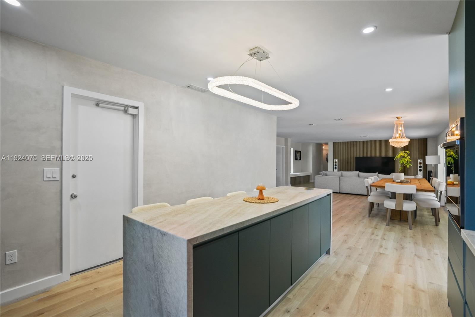 7600 SW 164th St Palmetto Bay, FL 33157