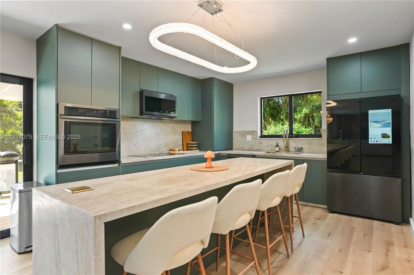 7600 SW 164th St Palmetto Bay, FL 33157