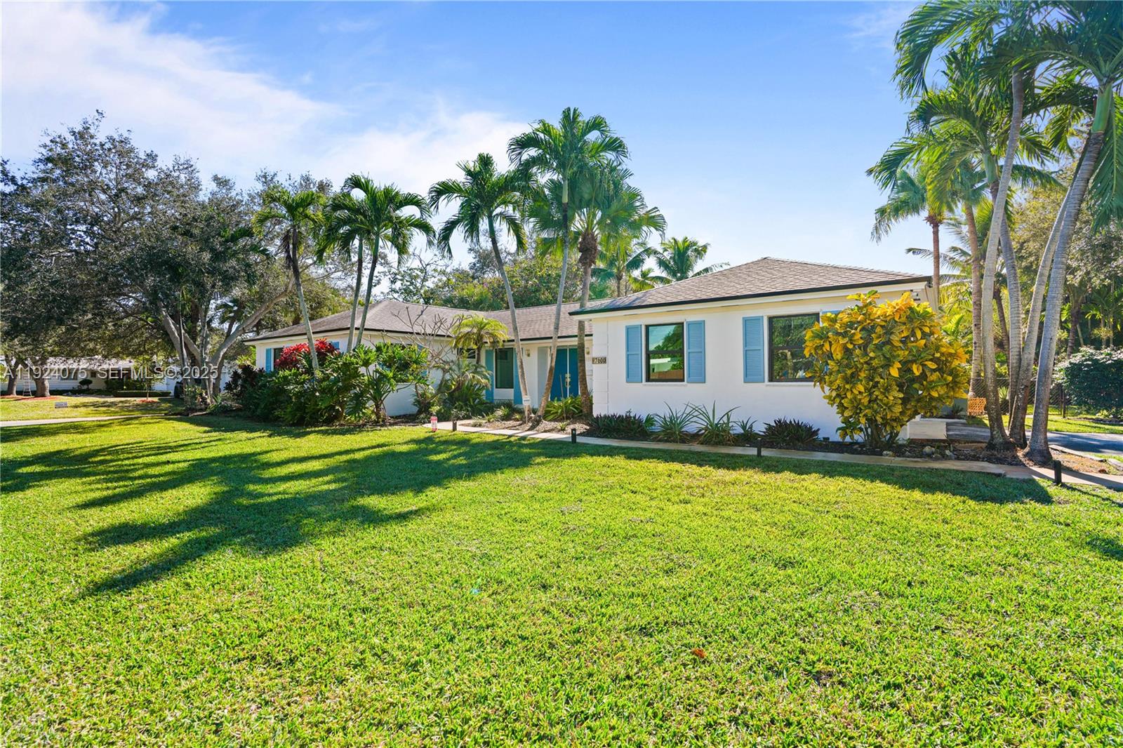 7600 SW 164th St Palmetto Bay, FL 33157