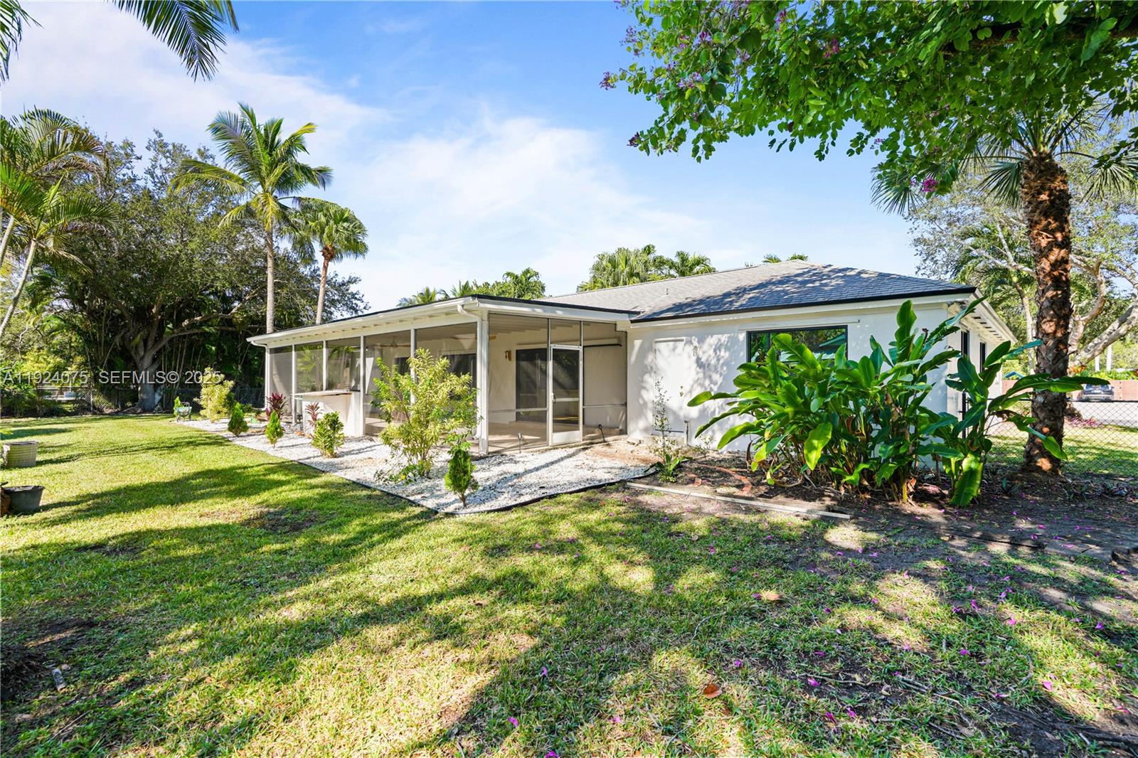 7600 SW 164th St Palmetto Bay, FL 33157