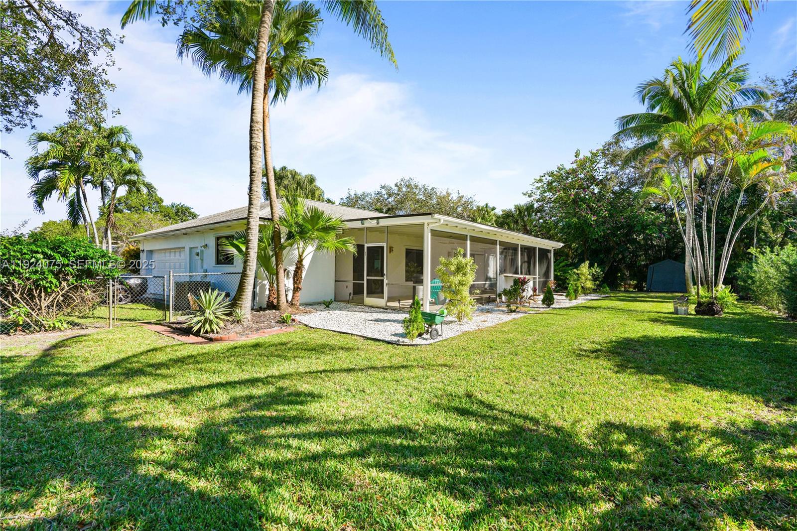 7600 SW 164th St Palmetto Bay, FL 33157