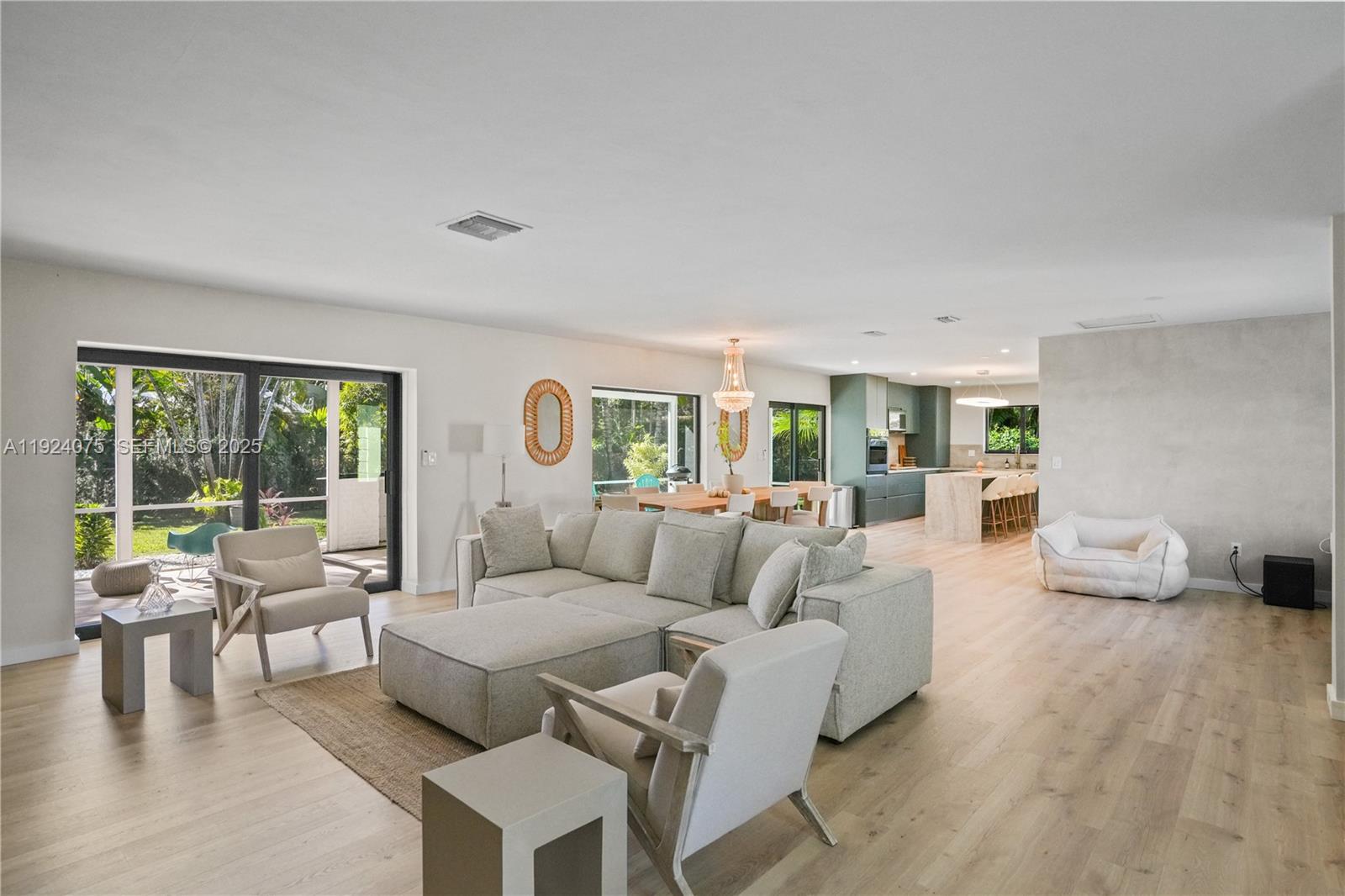 7600 SW 164th St Palmetto Bay, FL 33157