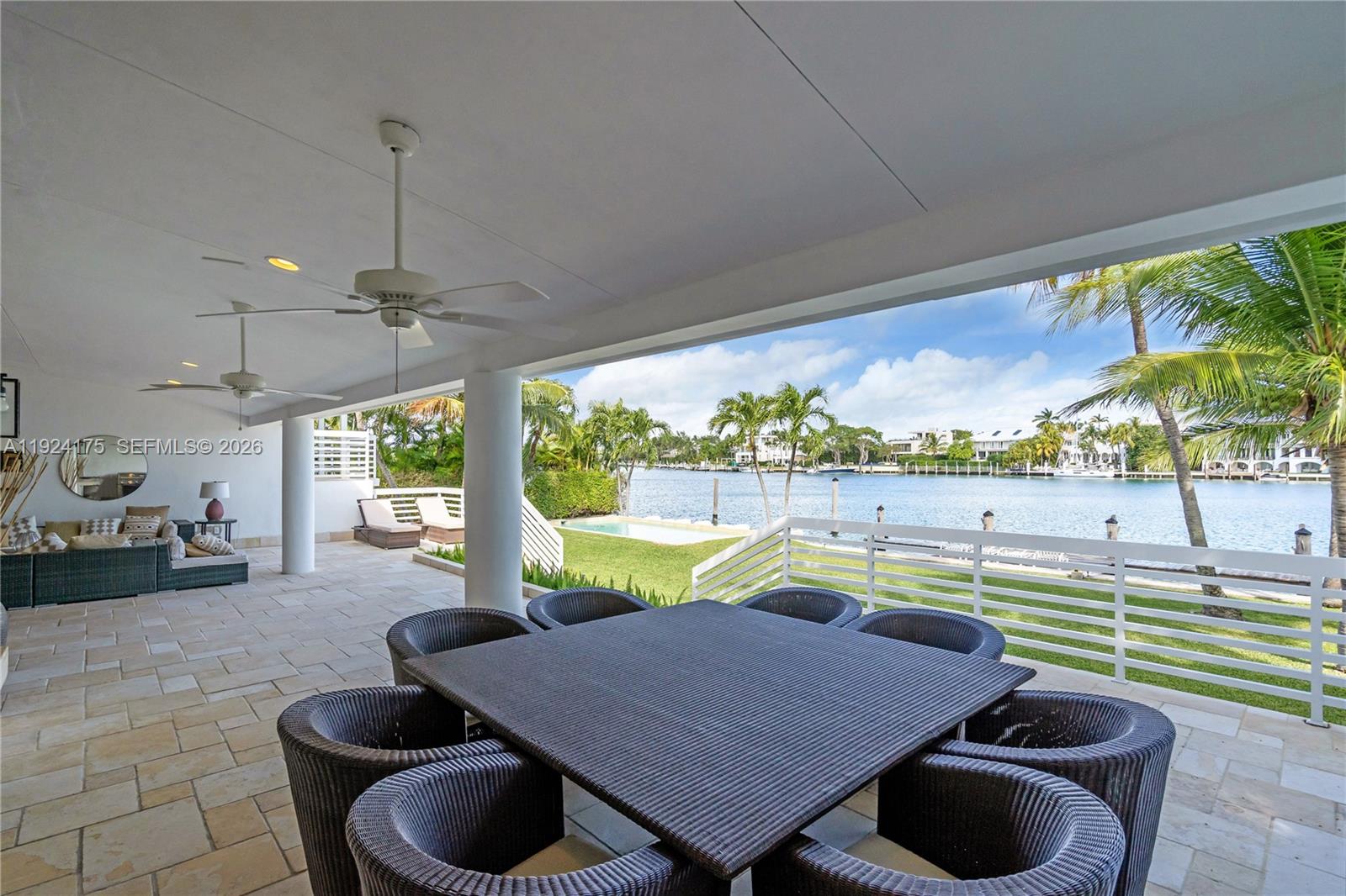591 N Mashta Dr Key Biscayne, FL 33149