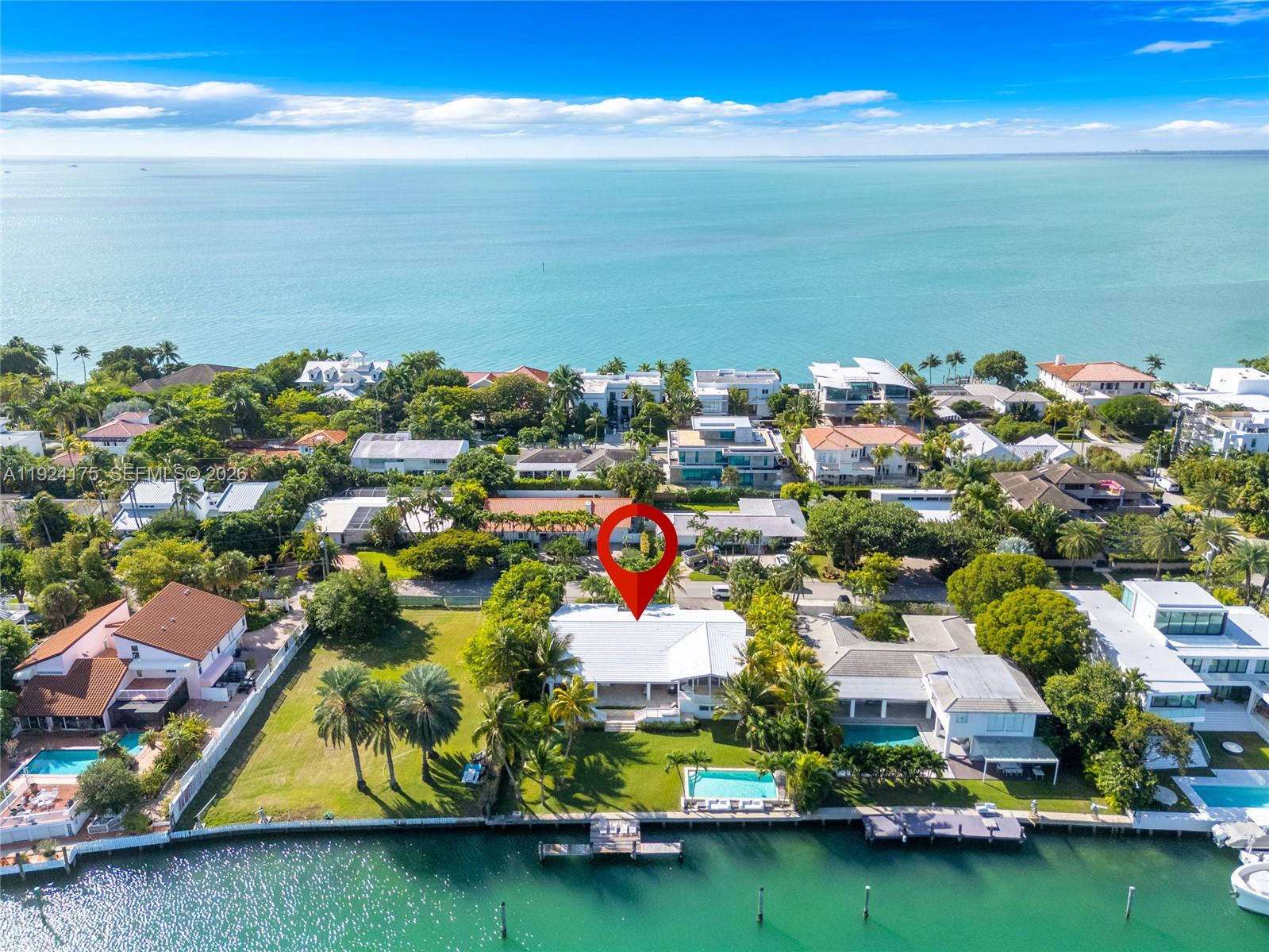 591 N Mashta Dr Key Biscayne, FL 33149