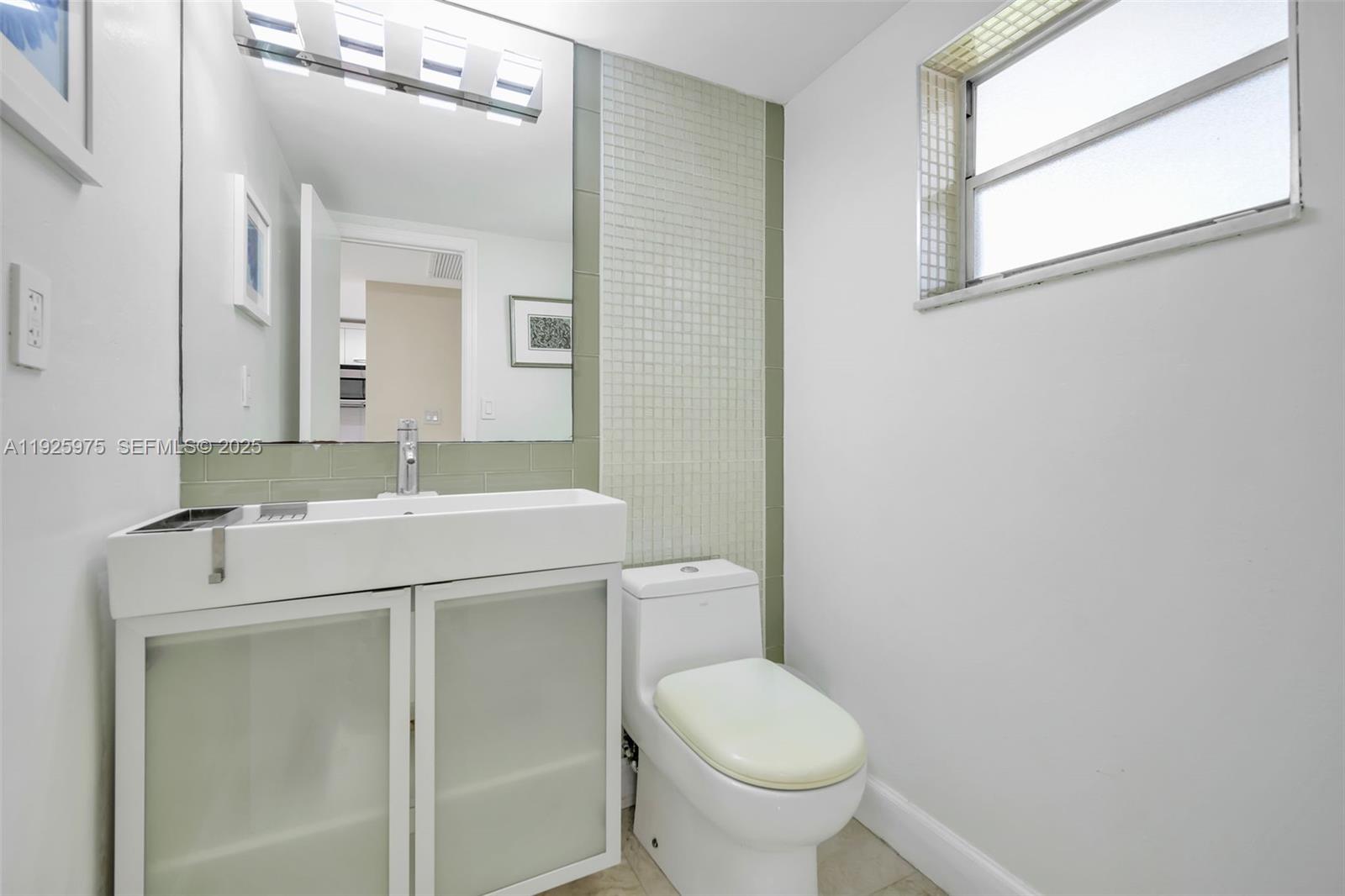 100 Edgewater Dr #240 Coral Gables, FL 33133