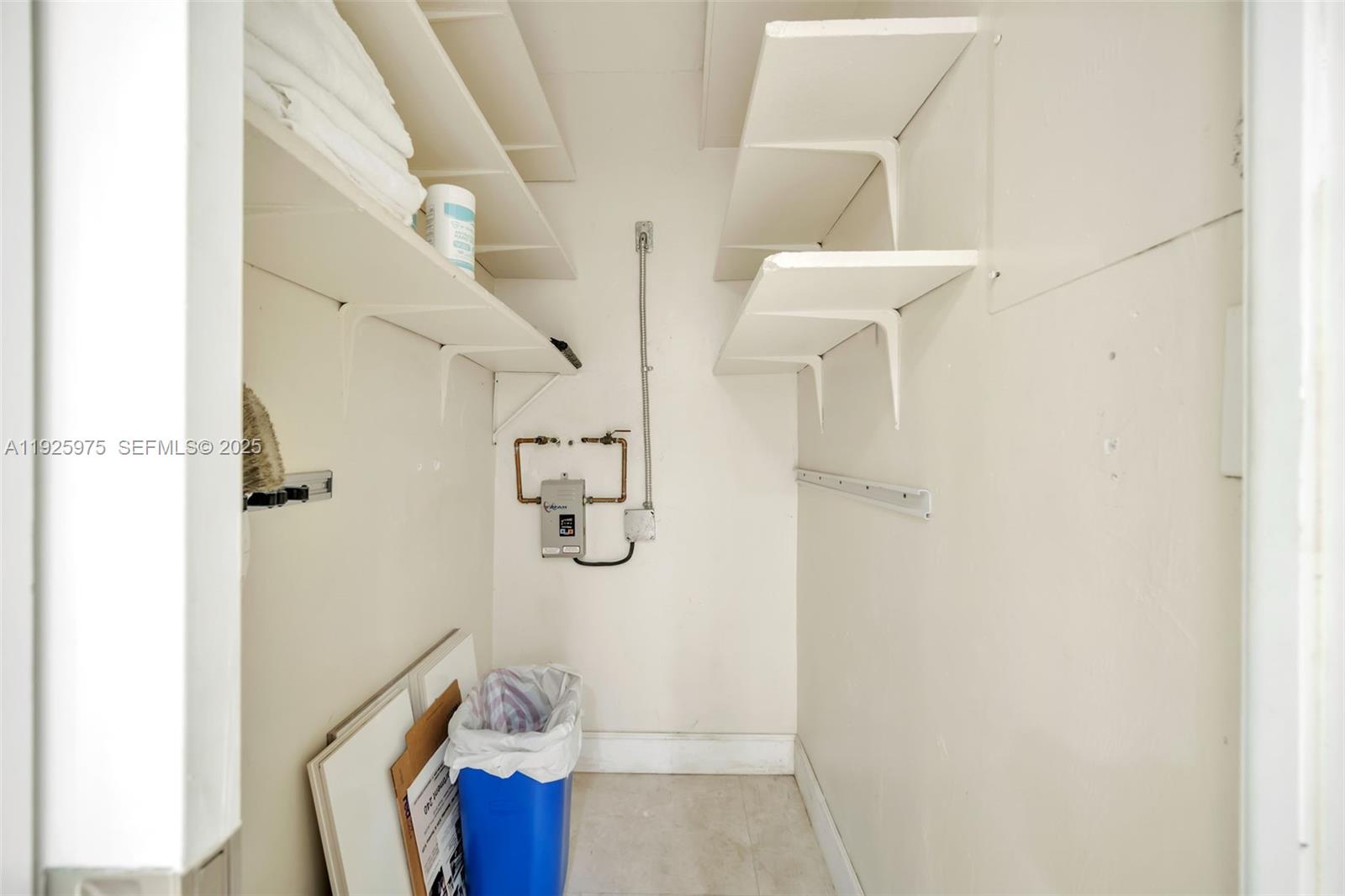 100 Edgewater Dr #240 Coral Gables, FL 33133