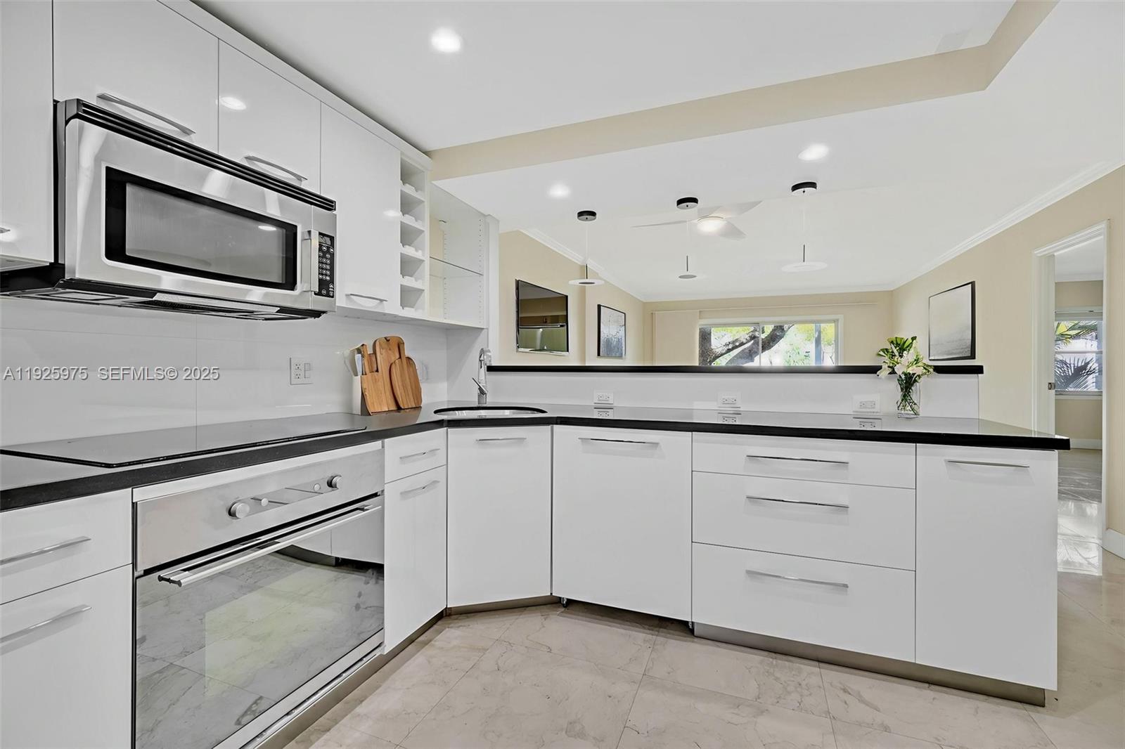 100 Edgewater Dr #240 Coral Gables, FL 33133