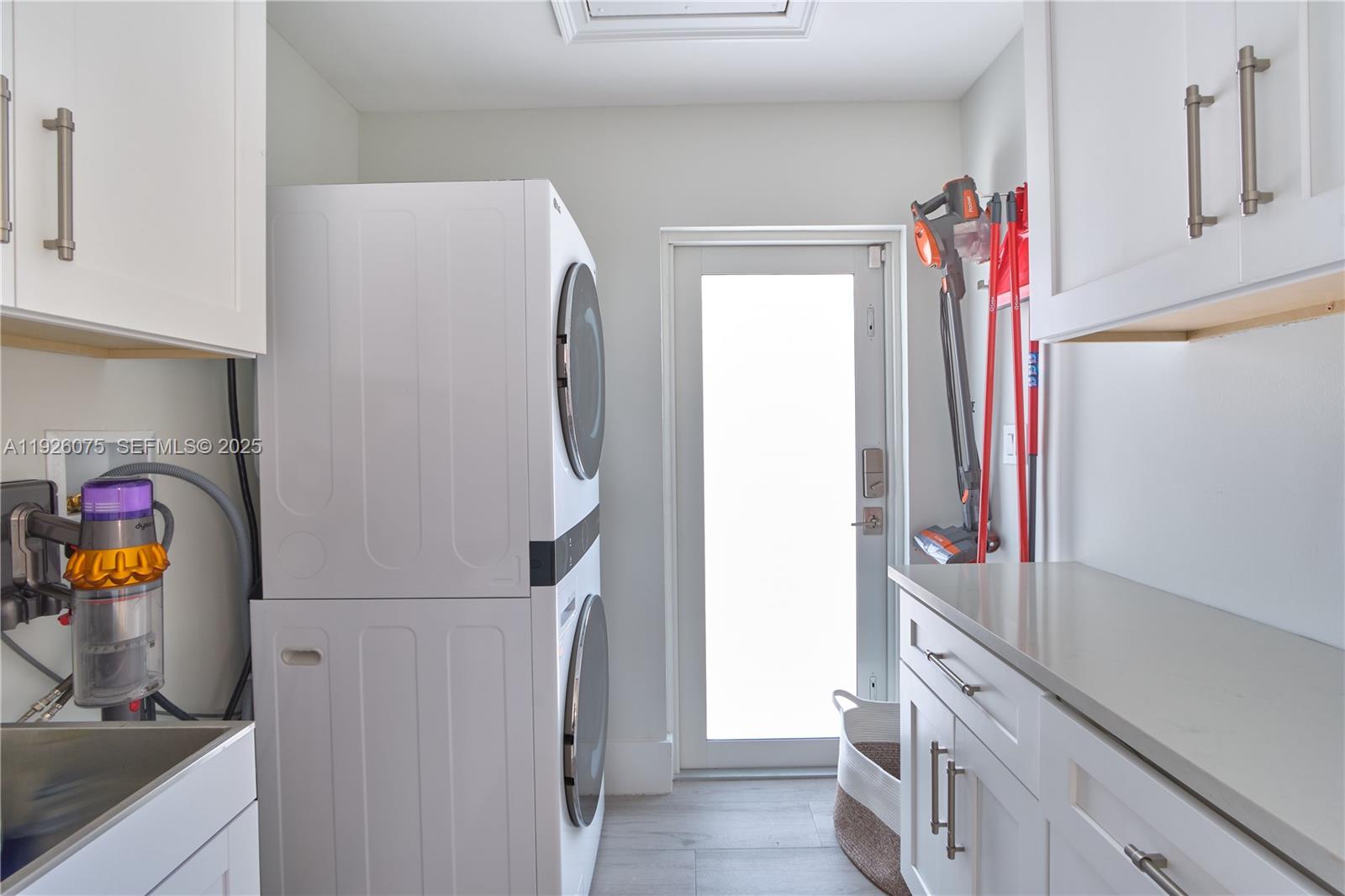 1601 SE 11th St Fort Lauderdale, FL 33316