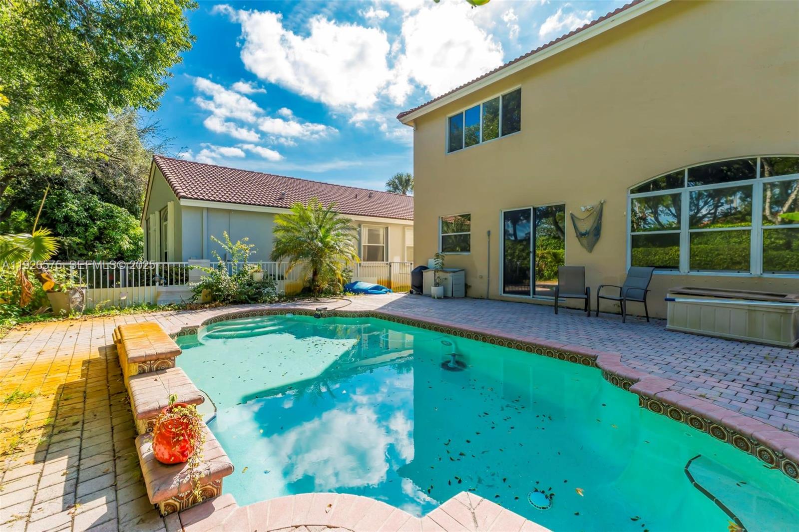 7665 NW 19th Ct Pembroke Pines, FL 33024