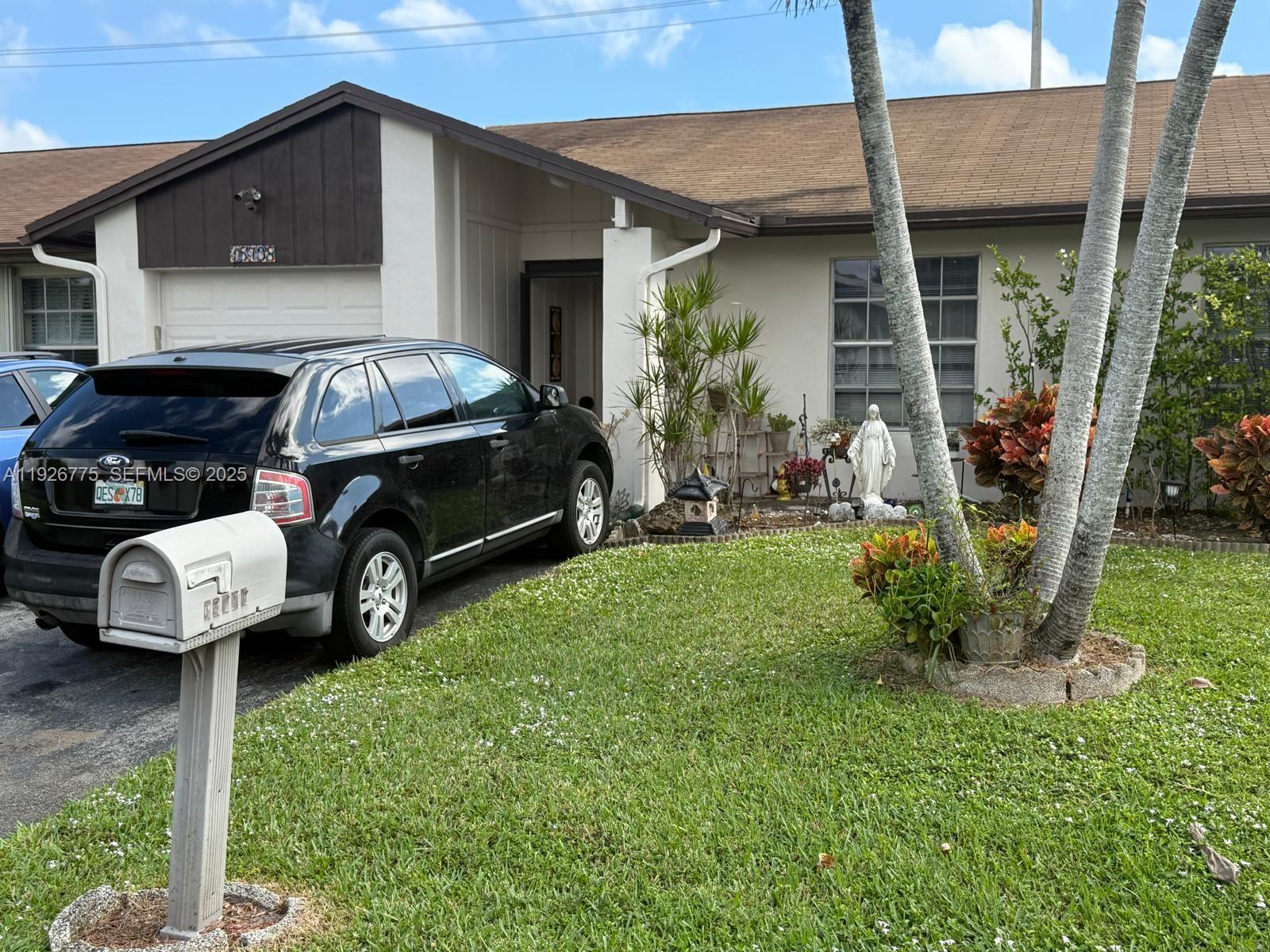 15708 Bottlebrush Cir