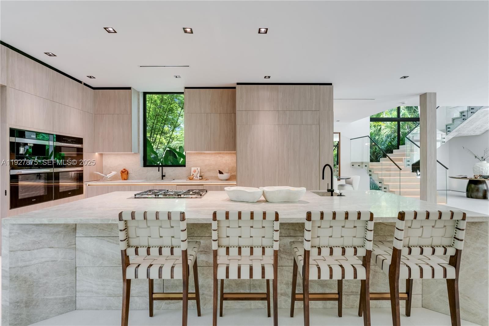 2800 Calusa St Miami, FL 33133