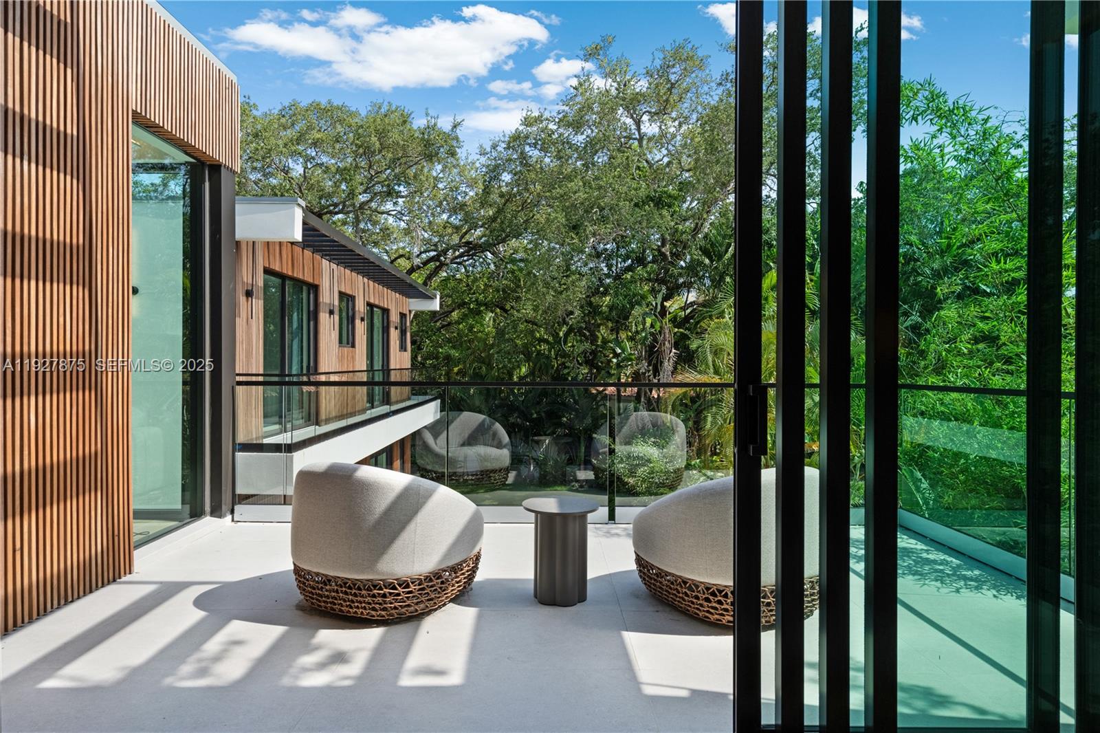 2800 Calusa St Miami, FL 33133