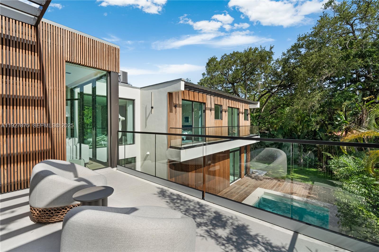 2800 Calusa St Miami, FL 33133