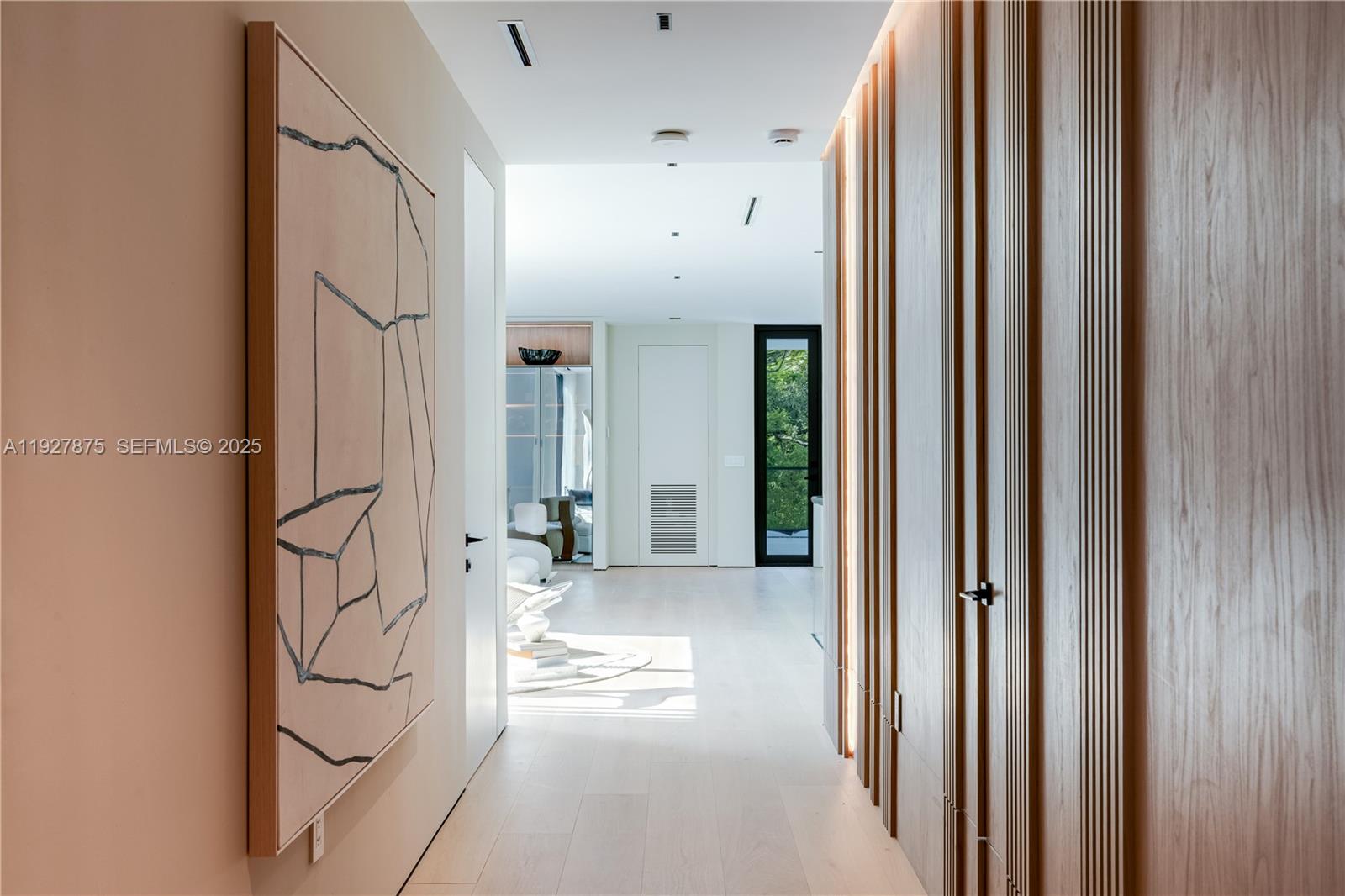 2800 Calusa St Miami, FL 33133