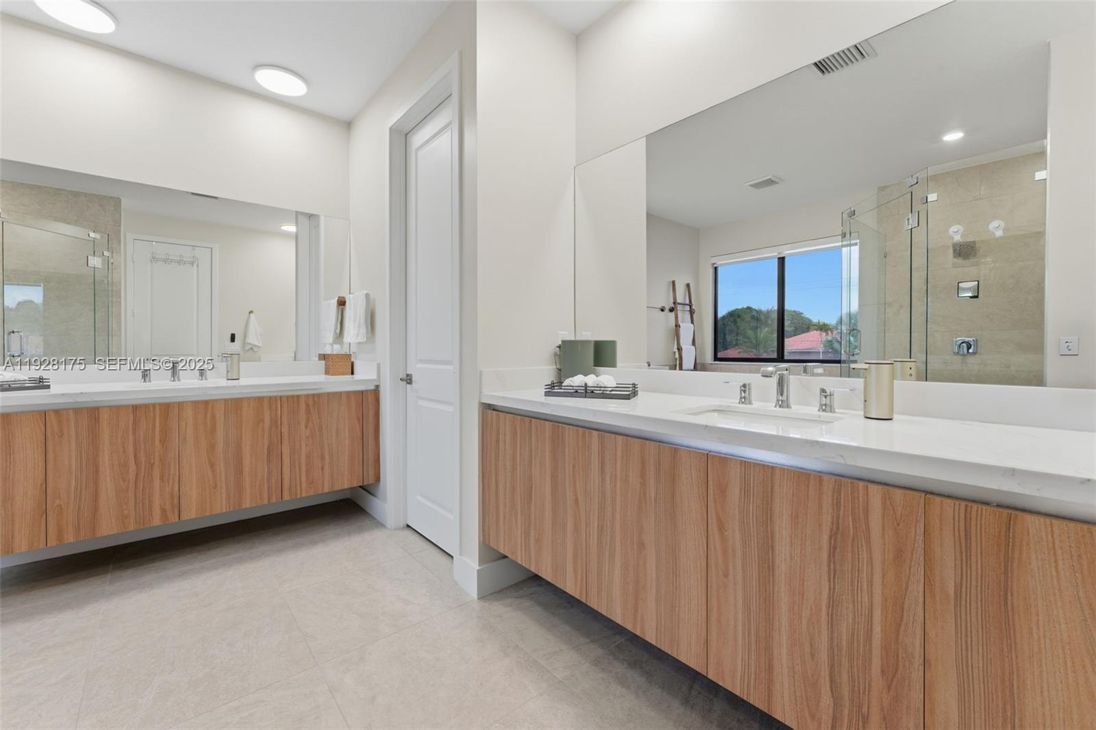 12070 SW 83rd Pl Miami, FL 33156