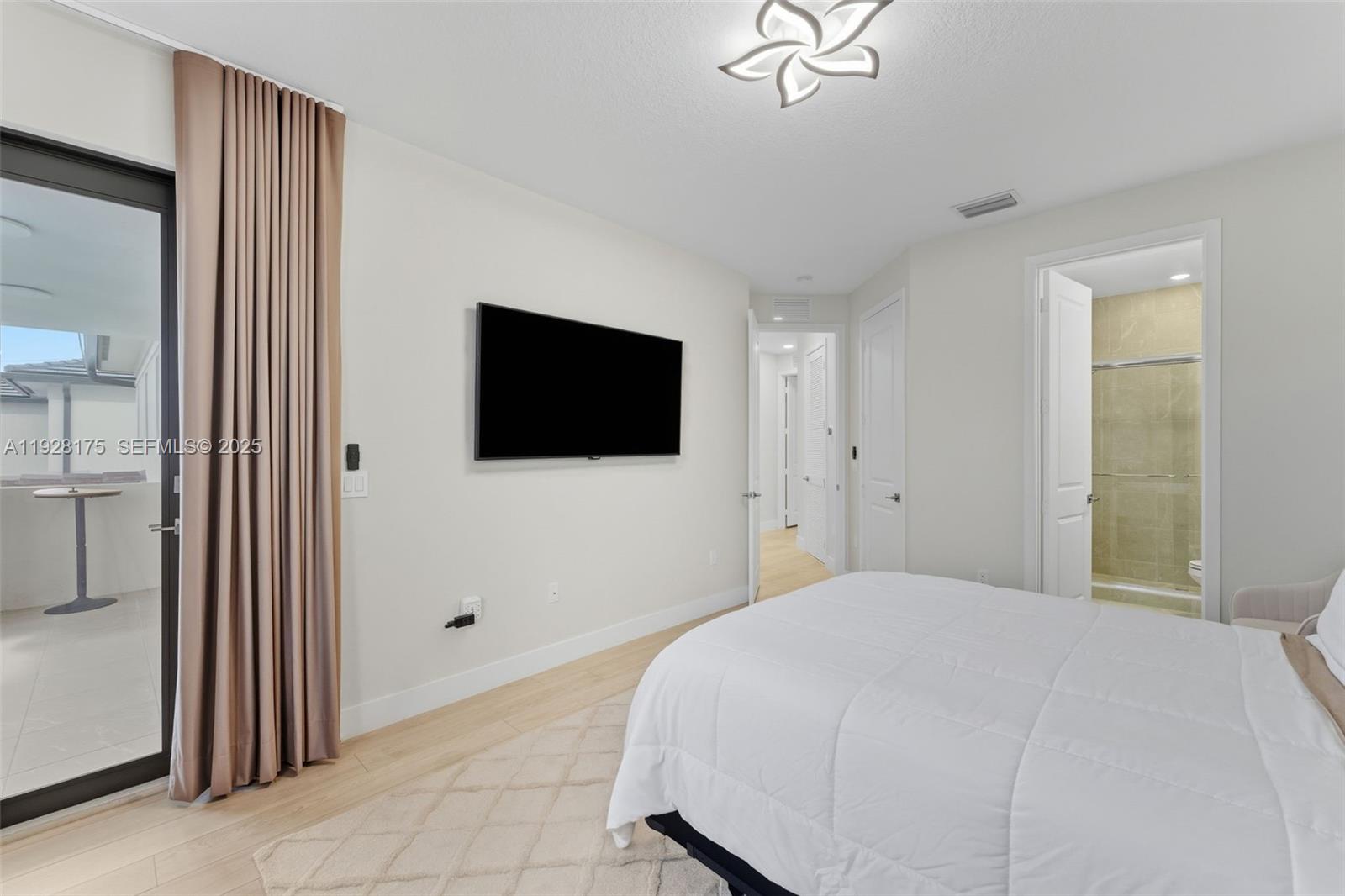 12070 SW 83rd Pl Miami, FL 33156