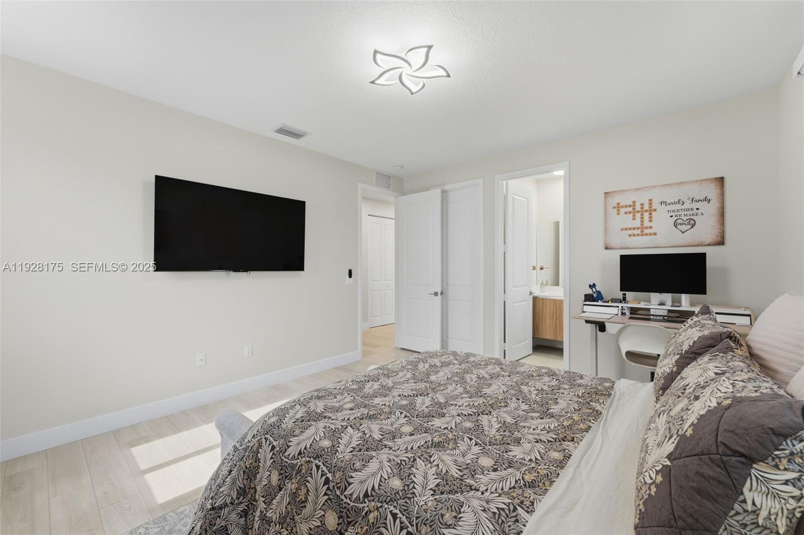 12070 SW 83rd Pl Miami, FL 33156