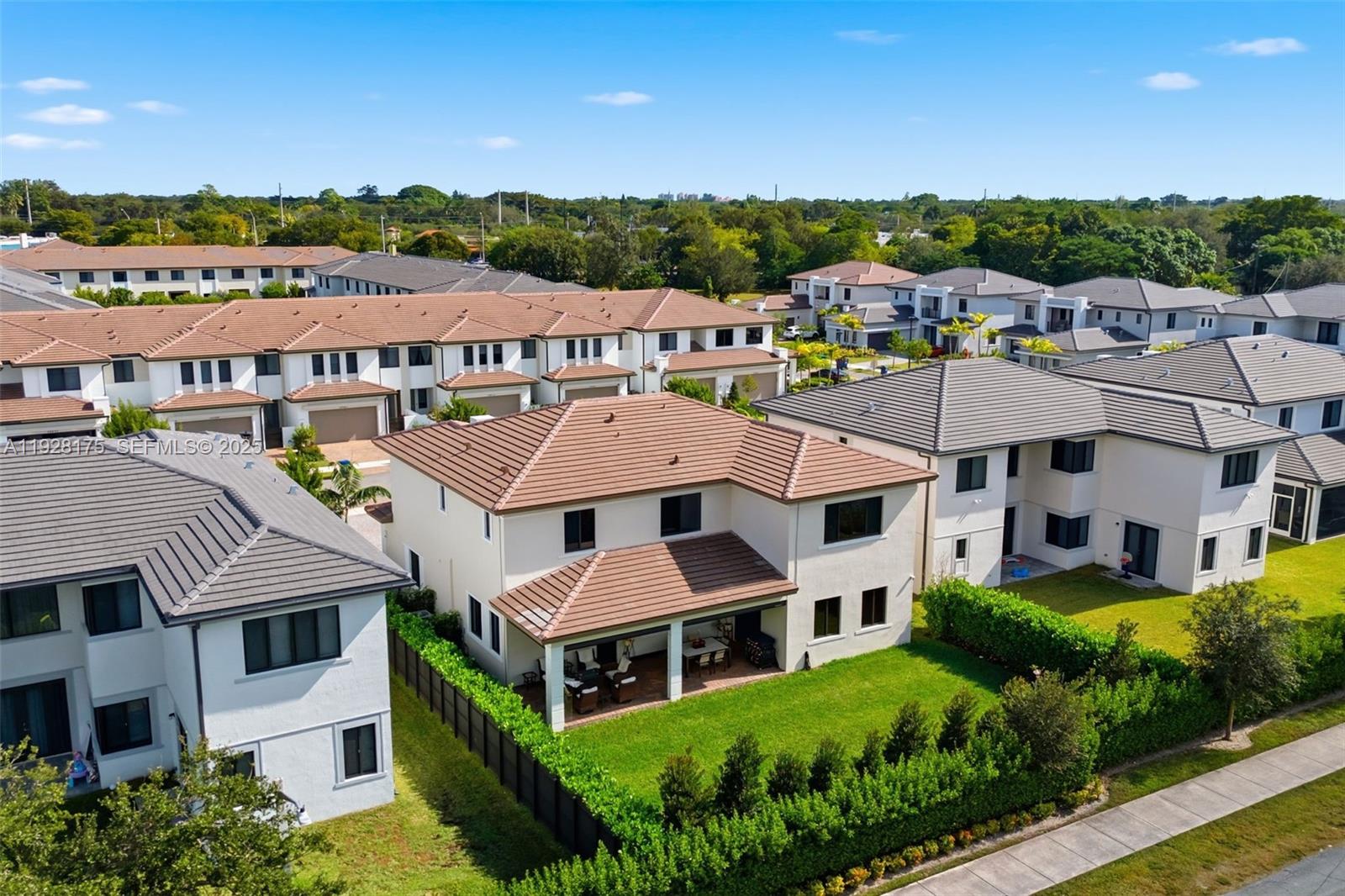 12070 SW 83rd Pl Miami, FL 33156