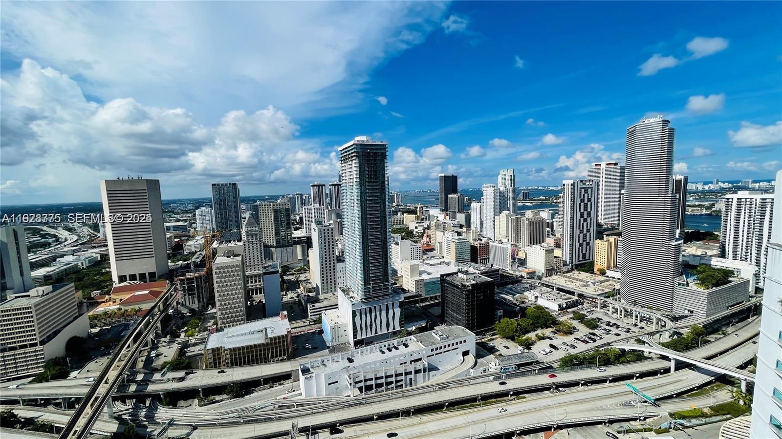 image The Ivy at Riverfront27