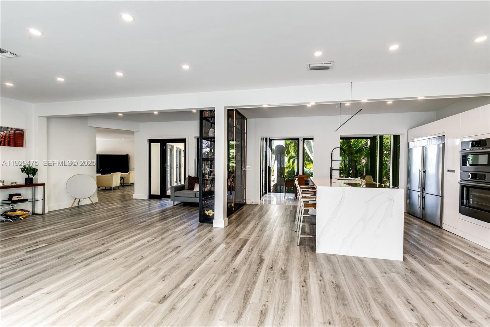 1349 Middle Riv Dr Fort Lauderdale, FL 33308