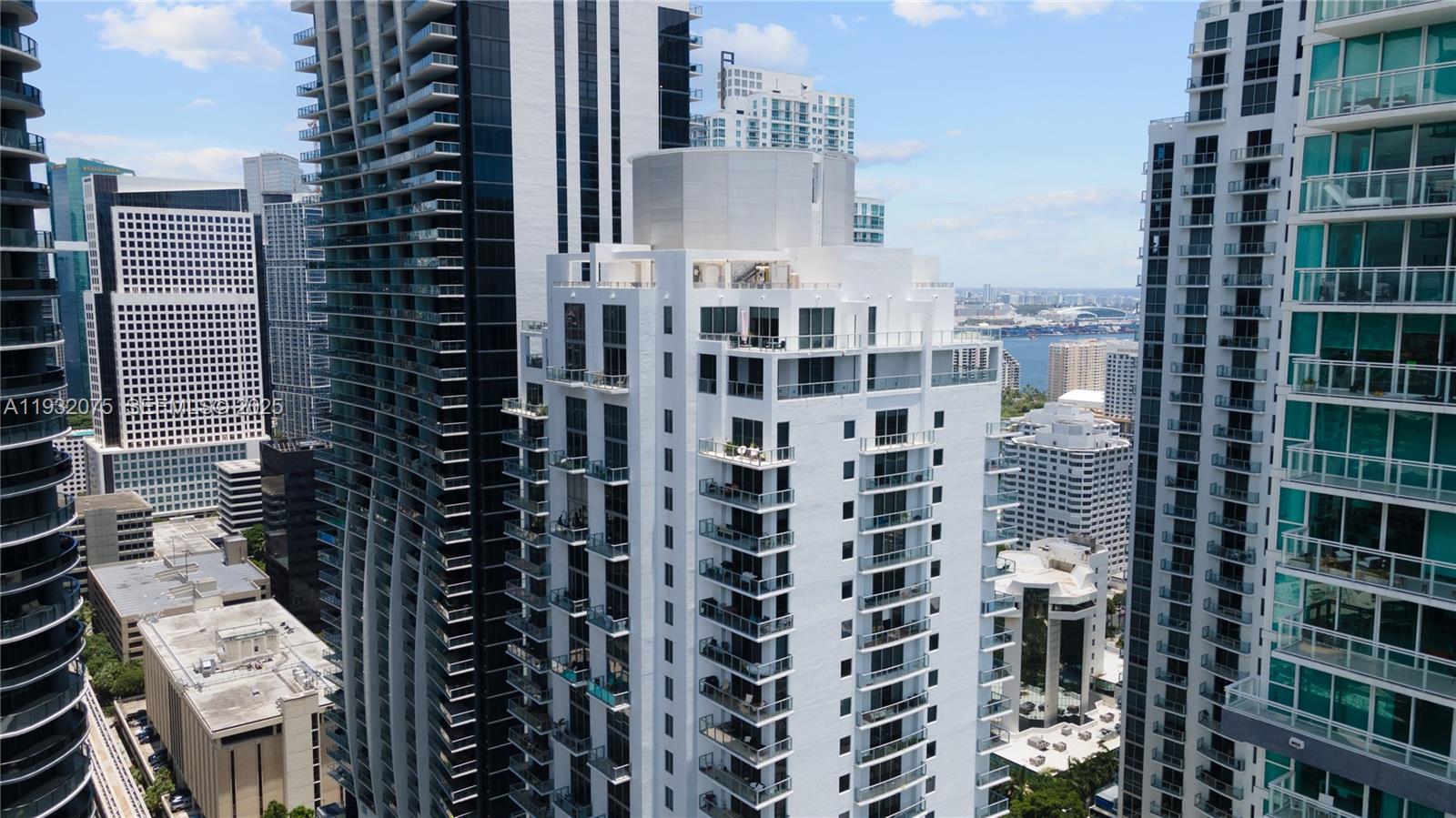 image 1060 Brickell - 105016