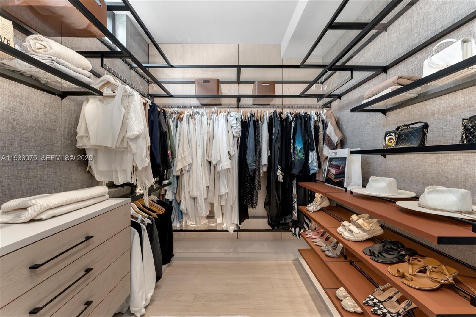 661 Melaleuca Ln Miami, FL 33137