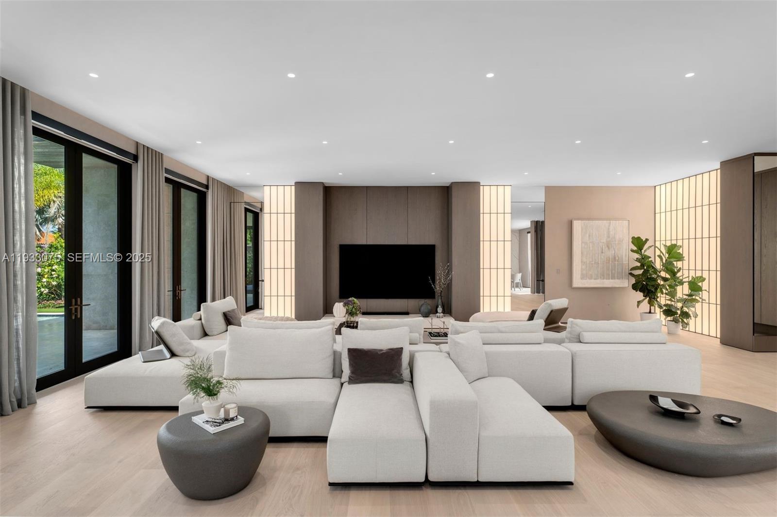 661 Melaleuca Ln Miami, FL 33137