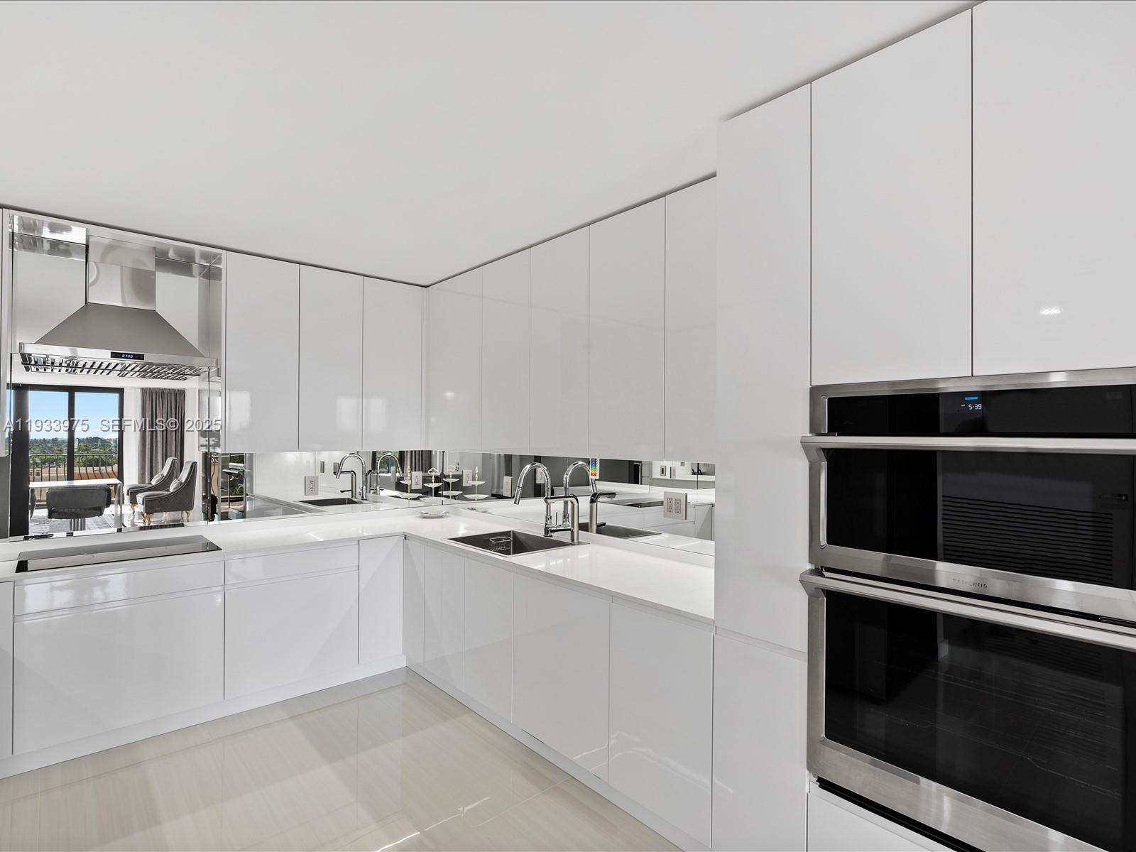 image Champlain Towers North11