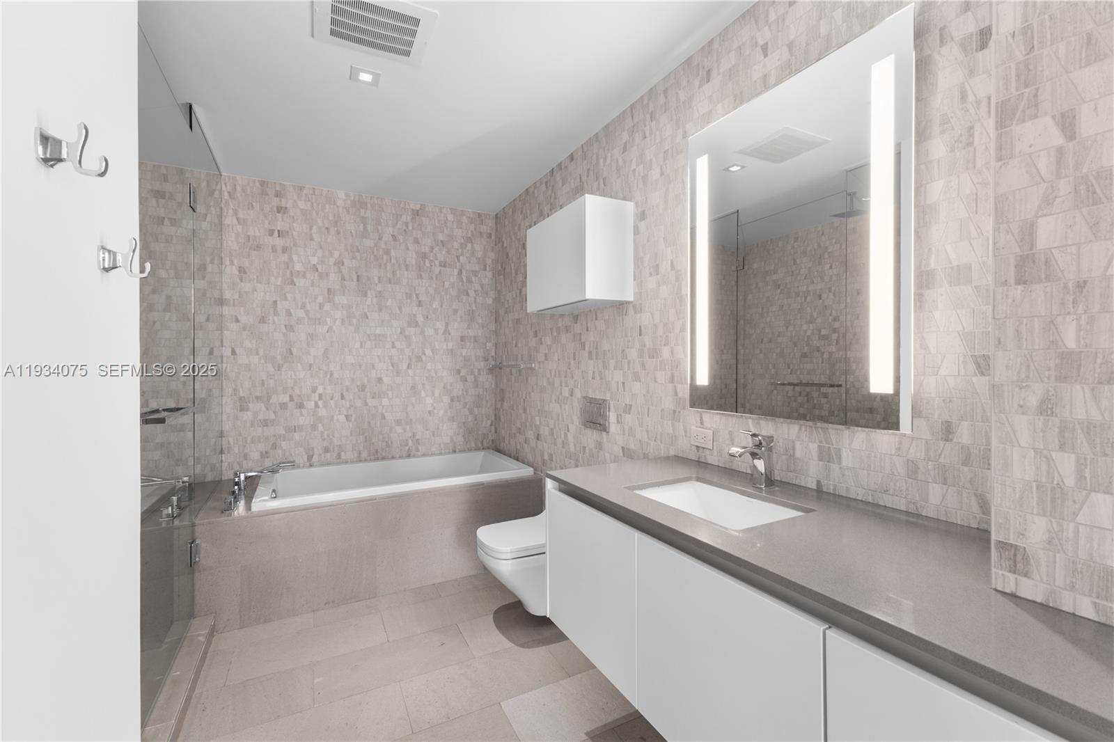 image Reach Brickell City Centre20