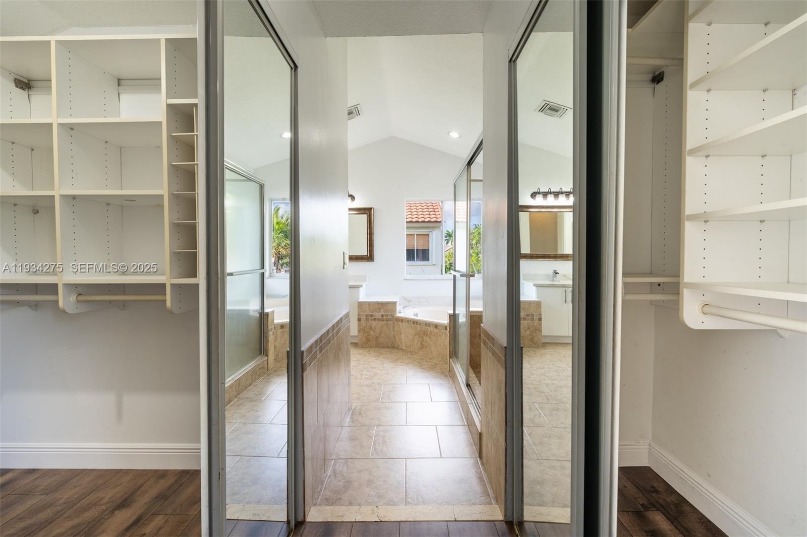 19313 NW 11th St Pembroke Pines, FL 33029