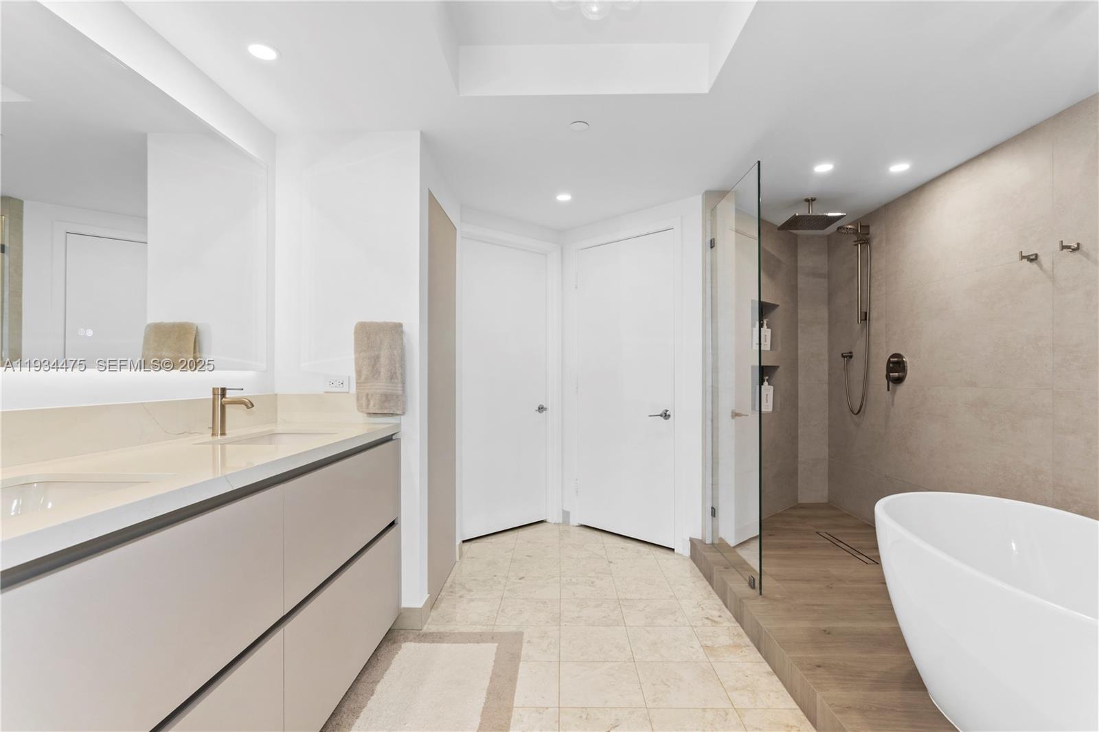 image Jade at Brickell Bay20