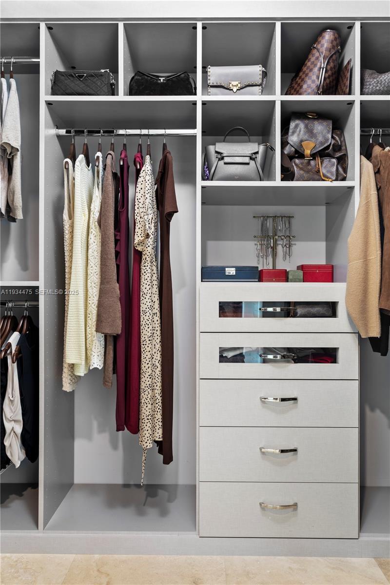 image Jade at Brickell Bay23