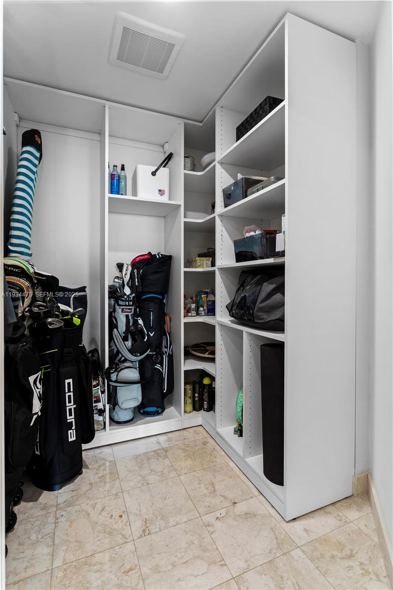 image Jade at Brickell Bay26