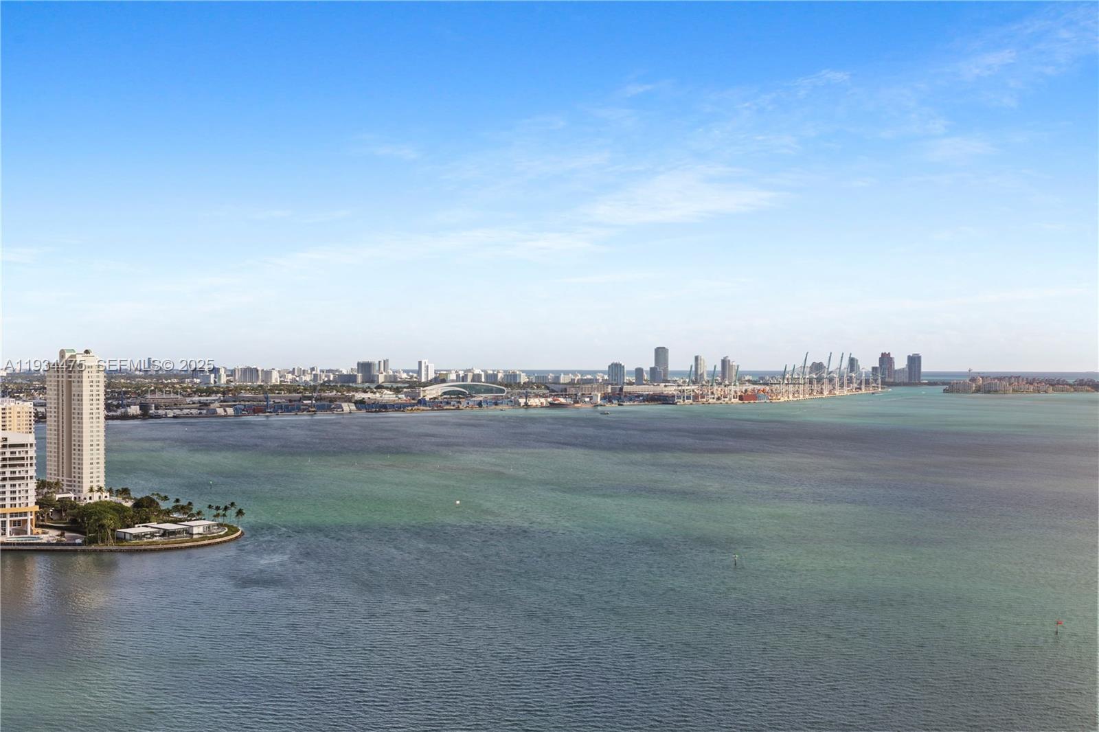 image Jade at Brickell Bay36