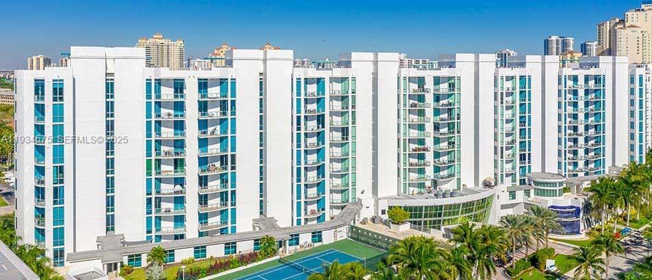 3029 NE 188th St #905 Aventura, FL 33180