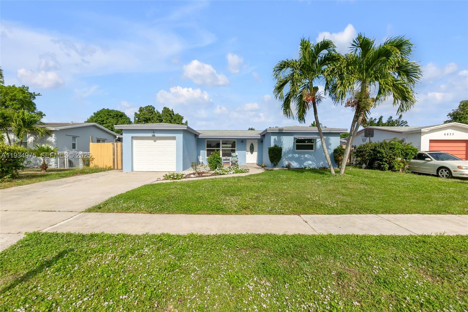6945 NW 8th Ct Margate, FL 33063