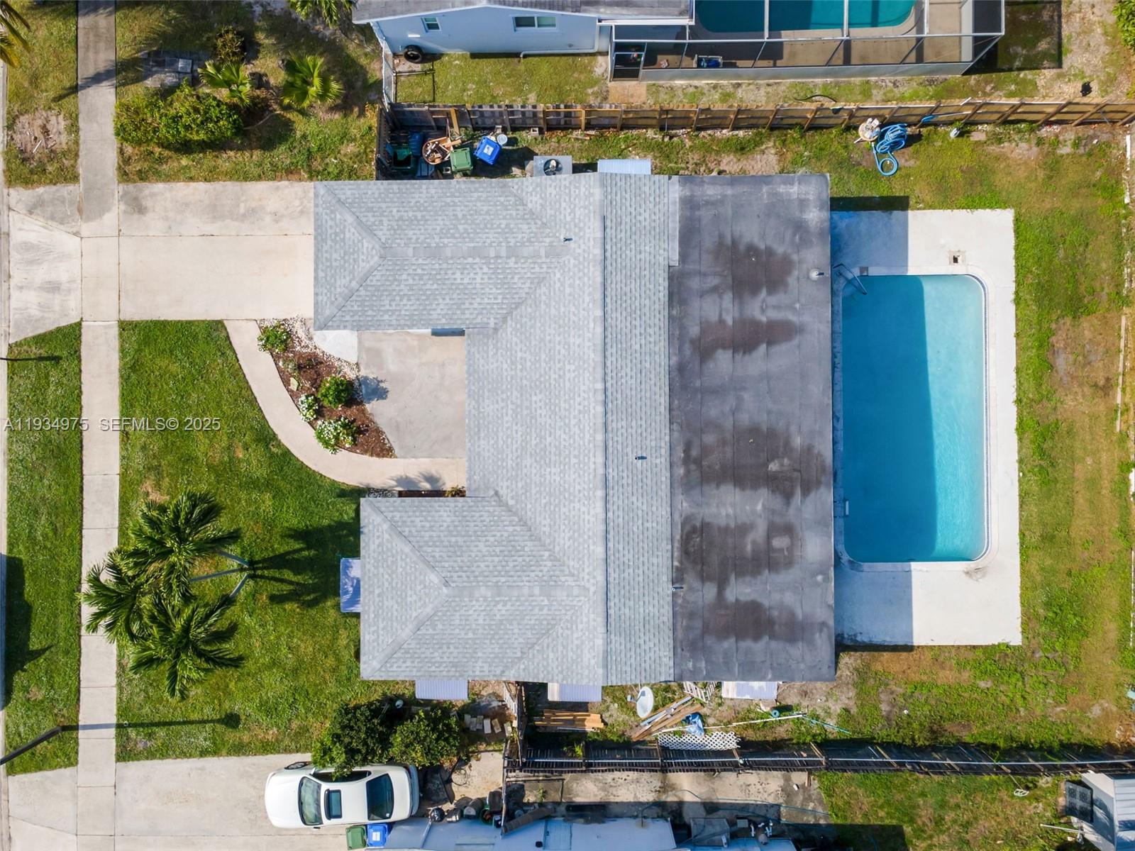 6945 NW 8th Ct Margate, FL 33063